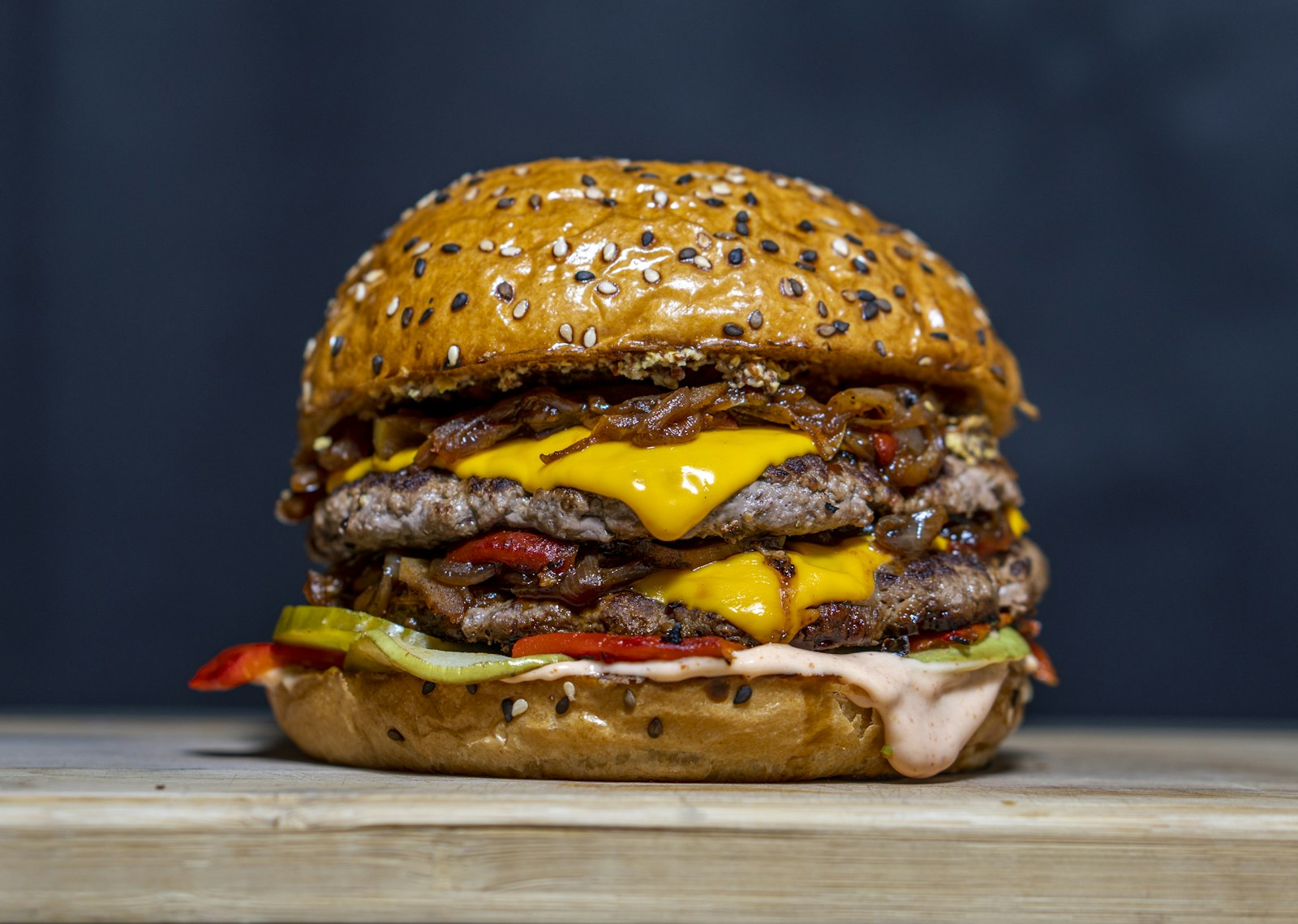 Un cheeseburger