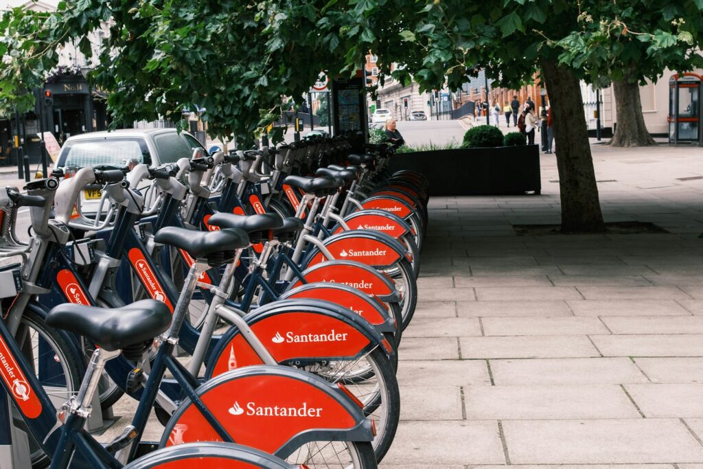 Des vélos en libre-service Santander Cycles à Londres